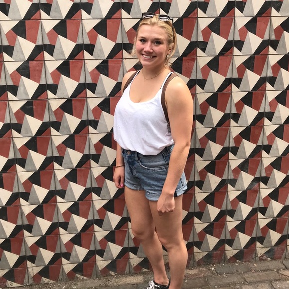 ellie_lucier